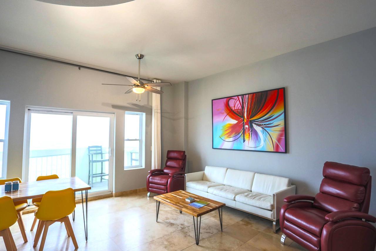 Luxury Oceanfront Condo In Ocean Grove ガルベストン エクステリア 写真